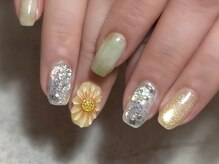 スイ 国分寺(SUI.)/ひまわりネイル