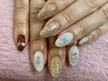 ジュアール(JuAR)/シェルネイル