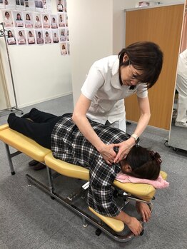 最新オイル温熱サロン 名古屋/首・方こり・頭痛の方へ