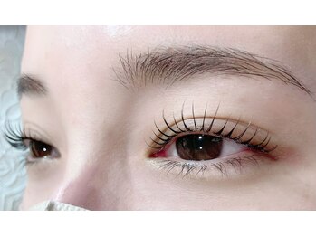 ヘアーアンドアイラッシュ ビス くりえいと店(hair&eyelash Bis!)