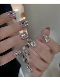 宝石ねいる