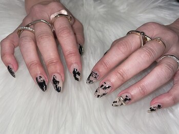 シェルネイル(SHELL NAIL)/ニュアンス/黒/staff:kumagai