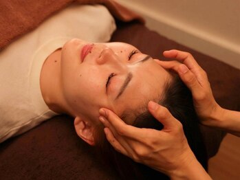 リラクゼーション キープ(relaxation Keep)の写真/【睡眠の質向上★極上のヘッドスパ】頭から首肩までの筋肉を丁寧にほぐし眼精疲労も改善◎