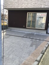 ヨサパーク 生駒店(YOSA PARK)/駐車場2台完備