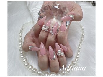 アドリアーナ(ADRIANA)/