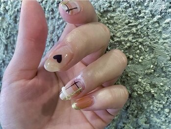 マド(mado.)の写真/一室貸し切りsalonでゆっくりくつろぎたい方に◎カラー・サンプルを多数ご用意!見るたび嬉しくなる指先へ♪
