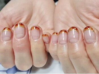 ティーエス ネイル ガーデン(T.S Nail Garden)/べっ甲フレンチ