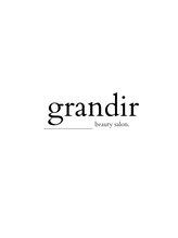 グランディール(grandir) 築山 美喜