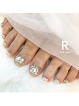 アール(R)/