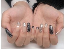 ムーン(moon)/個性派ネイル