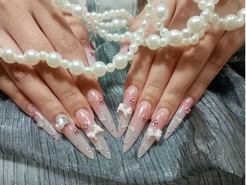 ハナブルームネイル 渋谷道玄坂(Hana Bloom Nail)/