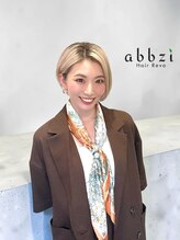 アブジー ヘア レボ(abbzi Hair Revo)&nbsp;HITOMI 