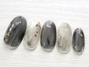 イリゼネイル(iRise nail)/ブラックニュアンスネイル