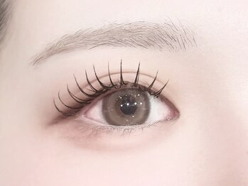 ネオリーブ シュシュ 神保町店(Neolive susu)/アンドヘルシーで華やかな目元に