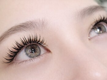 エメローズ 梅田店(AIMEROSE)の写真/ただ濃いだけはもう古い！軽量×モチ抜群◎期間限定★バインドロック100束￥6050／130束￥7700