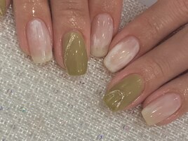 グリーンニュアンスネイル