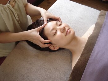 ファシオ－ル 福山ニューキャッスルホテル店/【1】ヘッドマッサージ