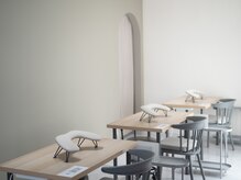 ラオン(laon)の雰囲気(こだわりの店内でごゆっくりおくつろぎください。)