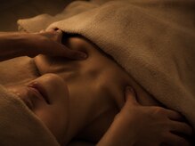 スローブルーム(SlowBloom)の雰囲気（呼吸を深め、巡りを整えます）