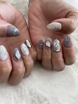 ベベ 伊丹店(BeBe)/ニュアンスネイル