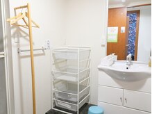 オンザライン(ON THE LINE)/更衣室です！