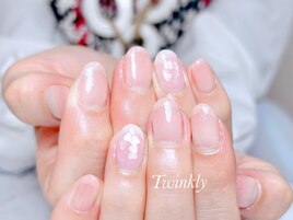 シンプルアートのseasonネイル