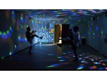 リバレイト ジム(LIBERATE GYM)/暗闇有酸素運動！