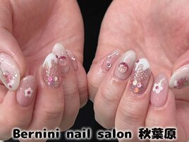 秋葉原ネイル/手描きネイル/銀座