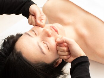 ディアビム(DiAViM)/＊本格コルギ小顔矯正＊