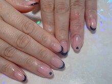 ニナズネイル(Nina's Nail)/