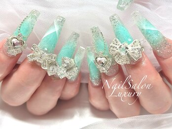 ティファニーネイル