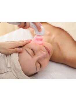 ホウレイ線・たるみ改善！予防ケア