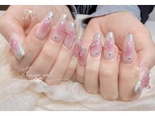 フラワー(Flower)の雰囲気（チークネイル，血色感up! ）