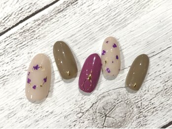 アース コアフュールボーテ 新潟中野山店 (EARTH Coiffure beaute')/人気の押し花アート　￥5000