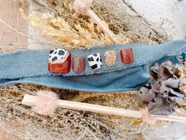 まだまだ人気！牛柄ネイル