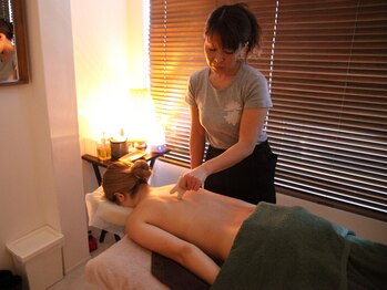 ノイル(noir)/かっさトリートメント