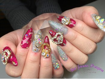 アン ジョーヌドラゴ/【ロングネイル】ハートネイル