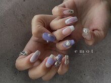 エモット(emot)/