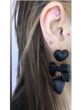 フェリス(Feliz)/耳ツボジュエリー