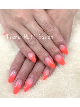 ティアラ(Tiara)/カラーグラデーション