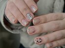 個性派ニュアンスネイル
