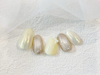 シ ベル 梅田茶屋町店 ネイル(Ci belle)/ホワイトオーロラ×マグネット