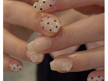 エル(Elle.)/ドットネイル