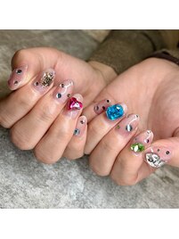 宝石ネイル