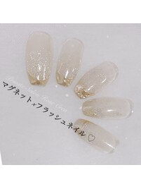 キラキラミラーフレンチネイル
