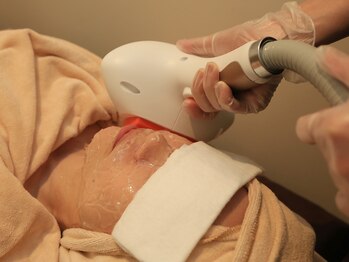 ワイズサロン(Y's SALON)/光フェイシャル