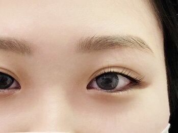 アイラッシュアンドネイルサロン アウラ(eyelash&nail salon AULA)の写真/丁寧なカウンセリングで初めての方もお勧め！美眉スタイリングwax1回〈初回〉3980円