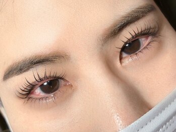 リーベスト 心斎橋(REBEST)/パリジェンヌ