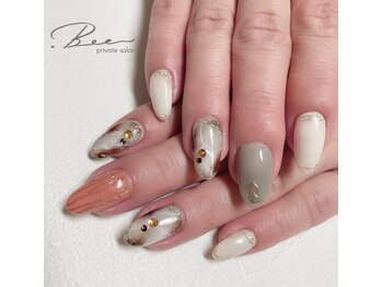 ドットビー(.Bee)/大理石ニュアンスネイル