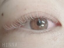 ヒンナ バイ ハグズ 恵比寿(HINNA by HUG'S)/フラット140本+フルカラー¥8700